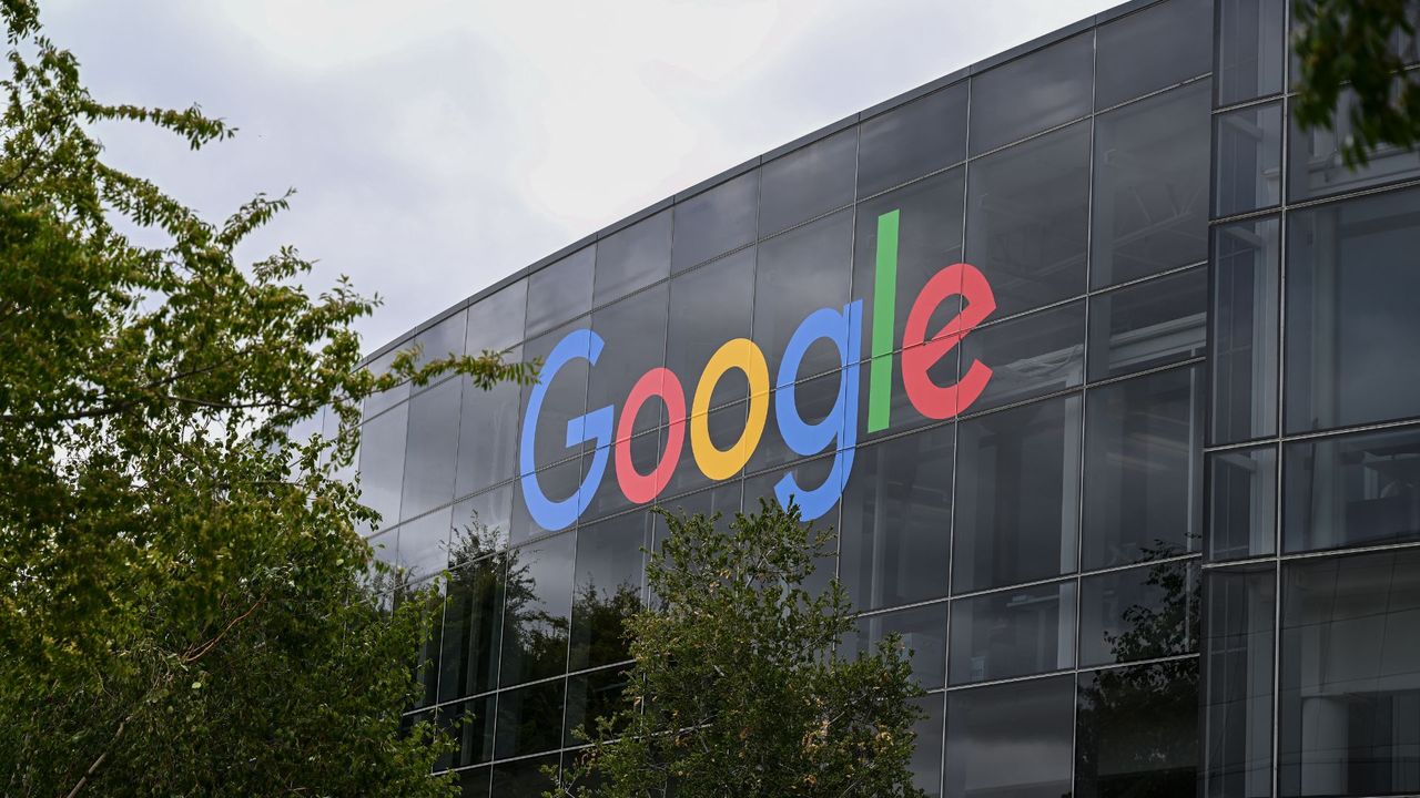  Google loses protracted antitrust fight and will have to pay record-breaking €4.1 billion fine equivalent to less than 3% of Alphabet's annual profit 
