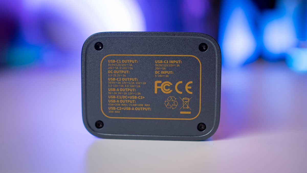 Shargeek's Storm 2 is a 100W power bank with a see-through design
