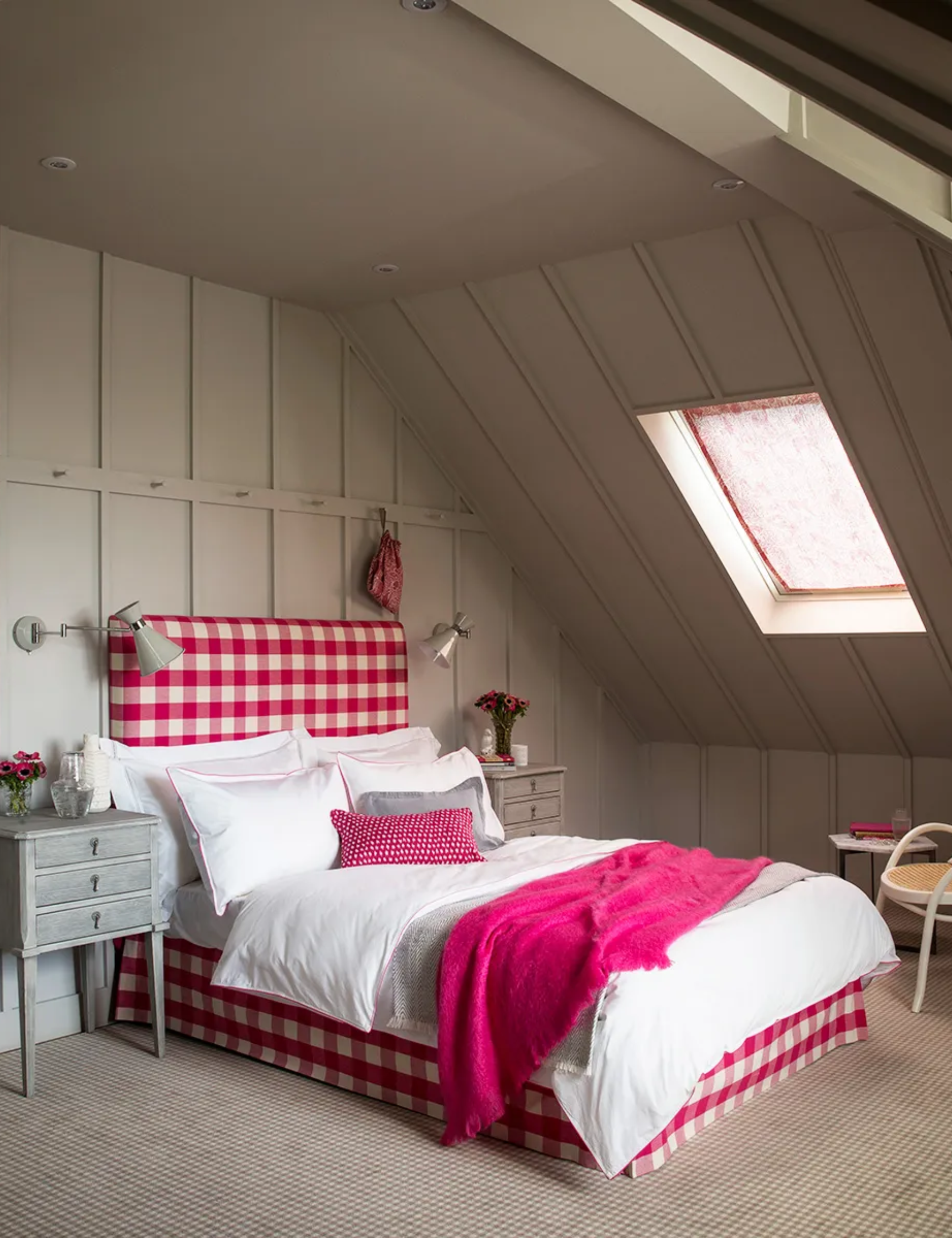 bedroom with gingham on the bed