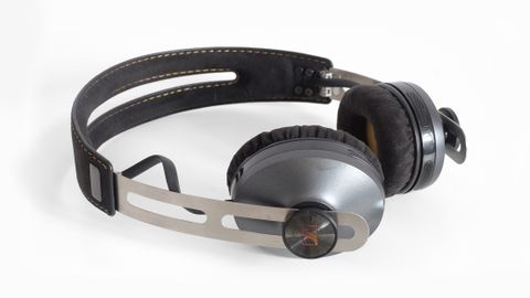 tire Remarkable Disparity Sennheiser Momentum 2 On-Ear Wireless review | TechRadar