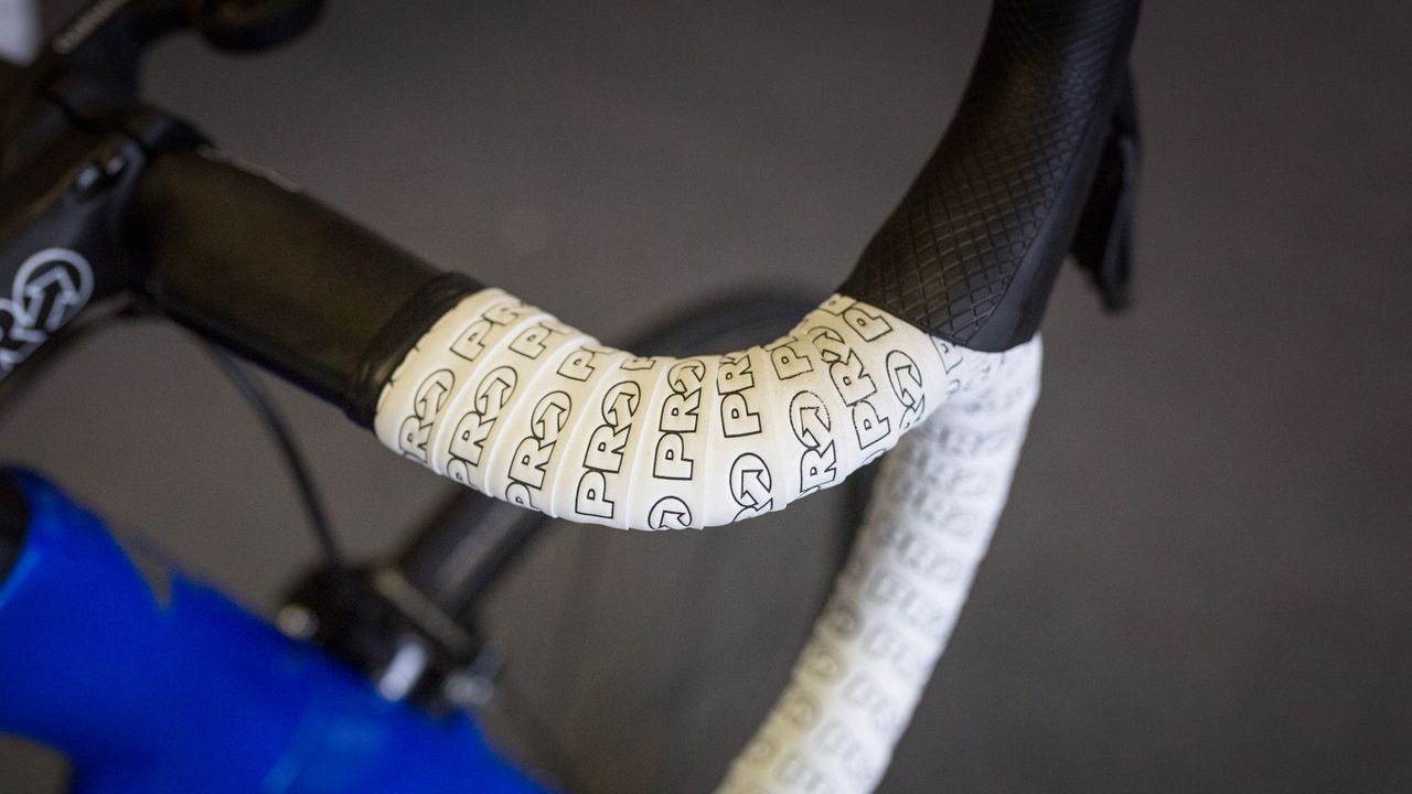 Distinctive white handlebar tape comes from Shimano's sister company PRO