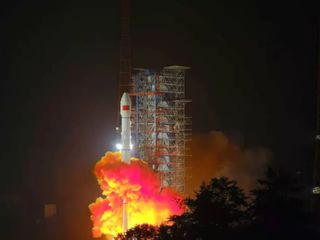 Liftoff of the Long March 3B from Xichang carrying the Tiantong-1 (02) satellite on Nov. 12, 2020.