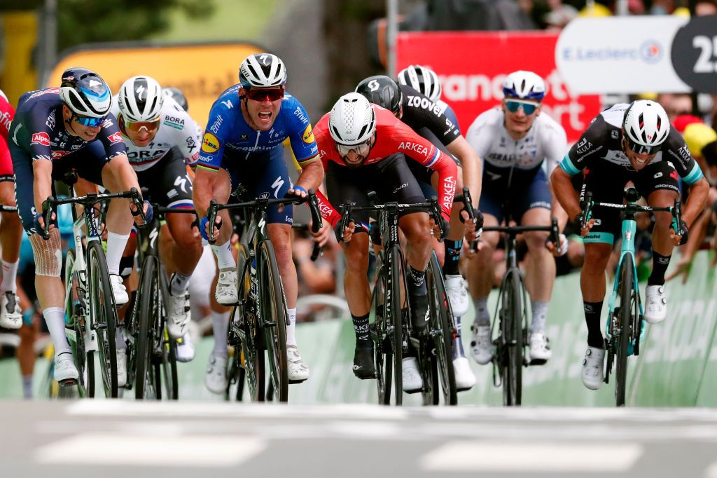 FOUGERES FRANCE JUNE 29 Jasper Philipsen of Belgium and Team AlpecinFenix Mark Cavendish of The United Kingdom and Team Deceuninck QuickStep Peter Sagan of Slovakia and Team BORA Hansgrohe Nacer Bouhanni of France and Team Arka Samsic Michael Matthews of Australia and Team BikeExchange sprint at arrival during the 108th Tour de France 2021 Stage 4 a 1504km stage from Redon to Fougres LeTour TDF2021 on June 29 2021 in Fougeres France Photo by Guillaume Horcajuelo PoolGetty Images
