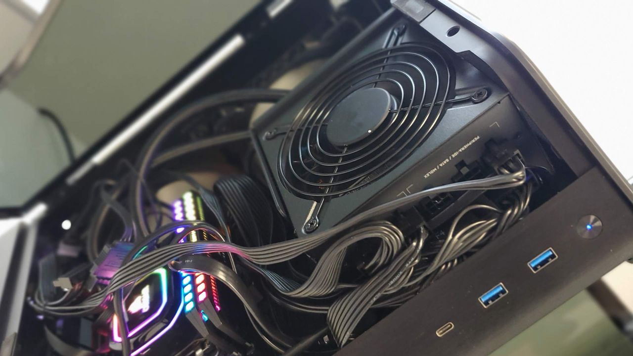 G.Skill Z5i PC case