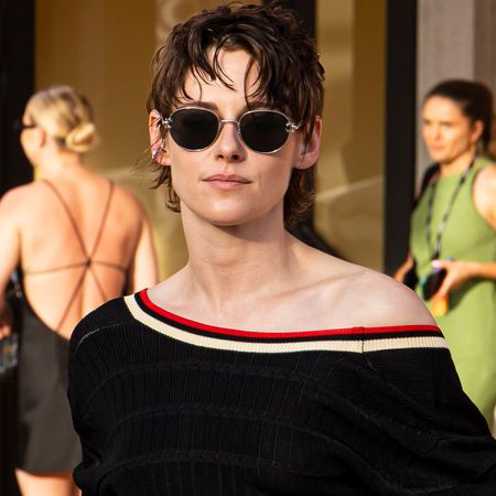 Kristen Stewart styled a matching shorts set from Chanel's Cruise 2027 collection 