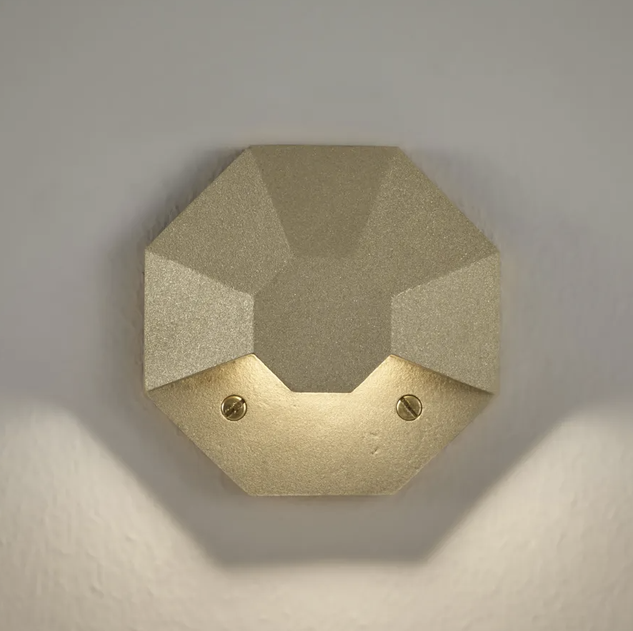 wall light