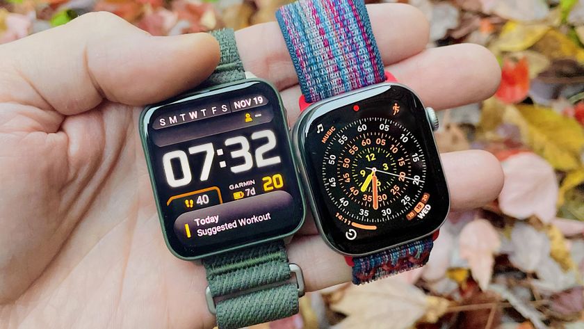 Apple Watch Series 11 and Garmin Venu X1 close-up