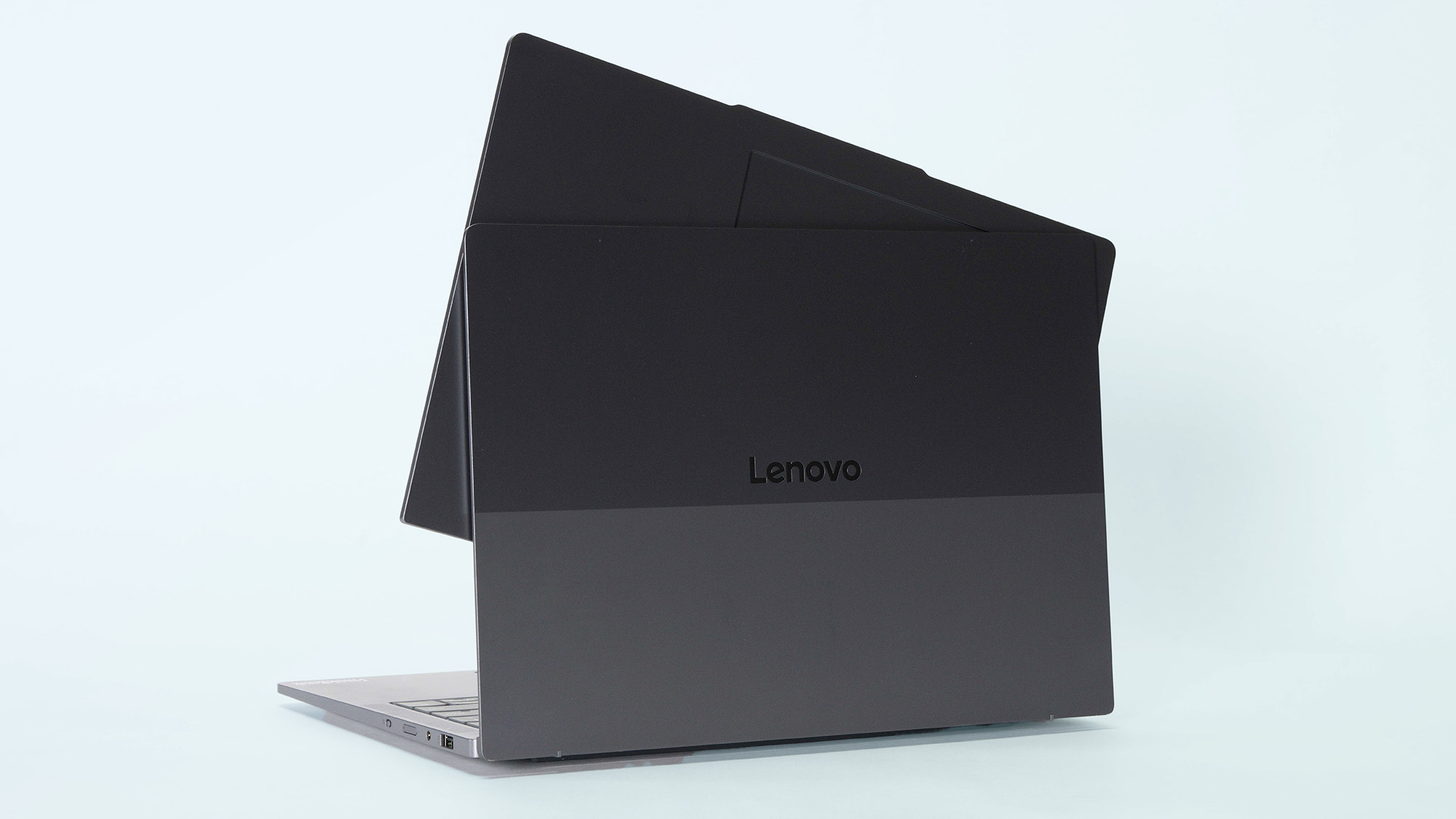 Project Pivo ThinkBook VertiFlex Concept