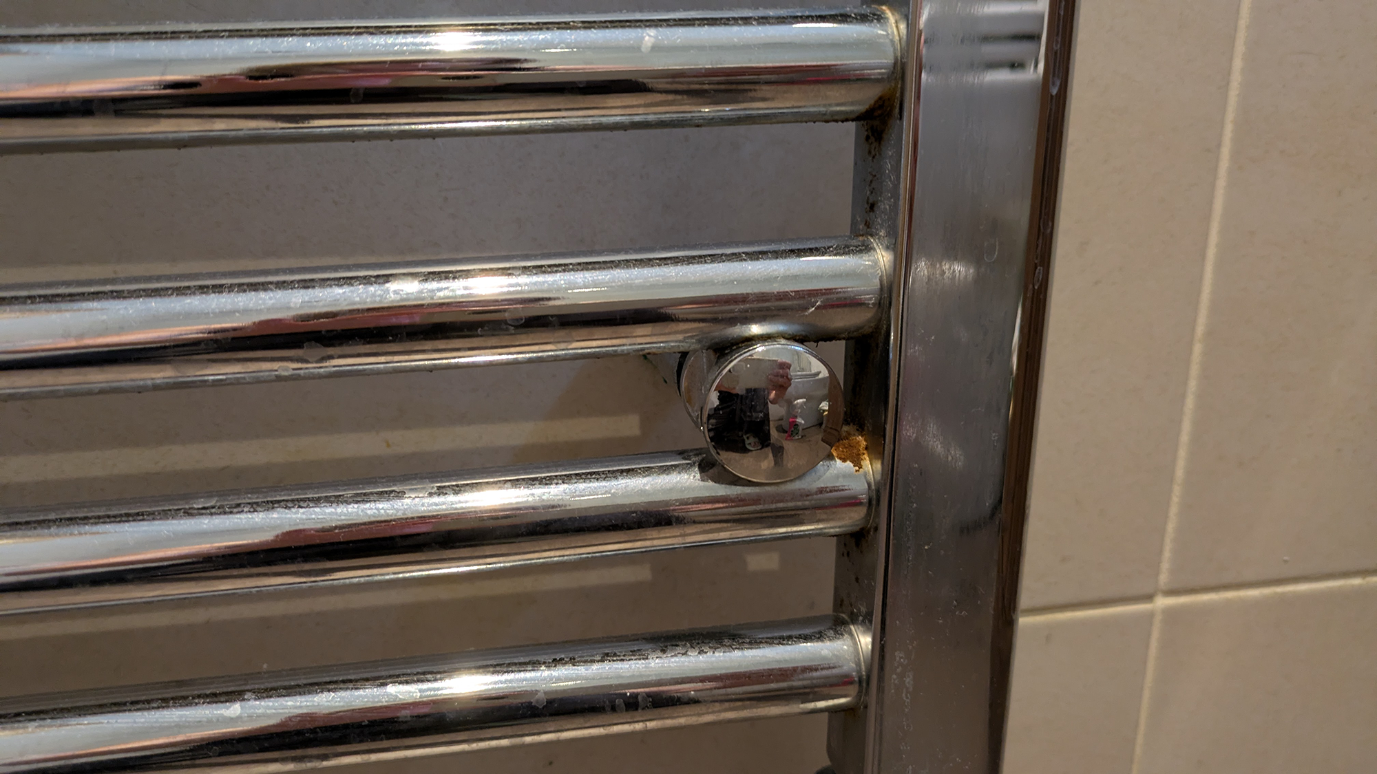 Rust on bathroom towel radiator - Before 