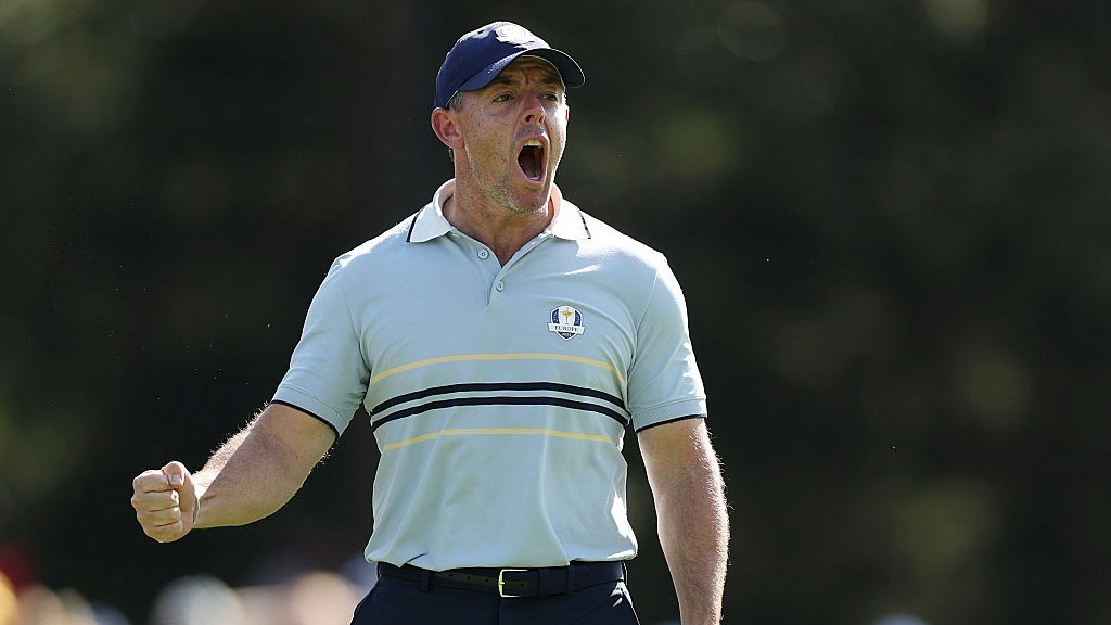 Rory McIlroy of Europe celebrates on the opening day of the Ryder Cup 2025