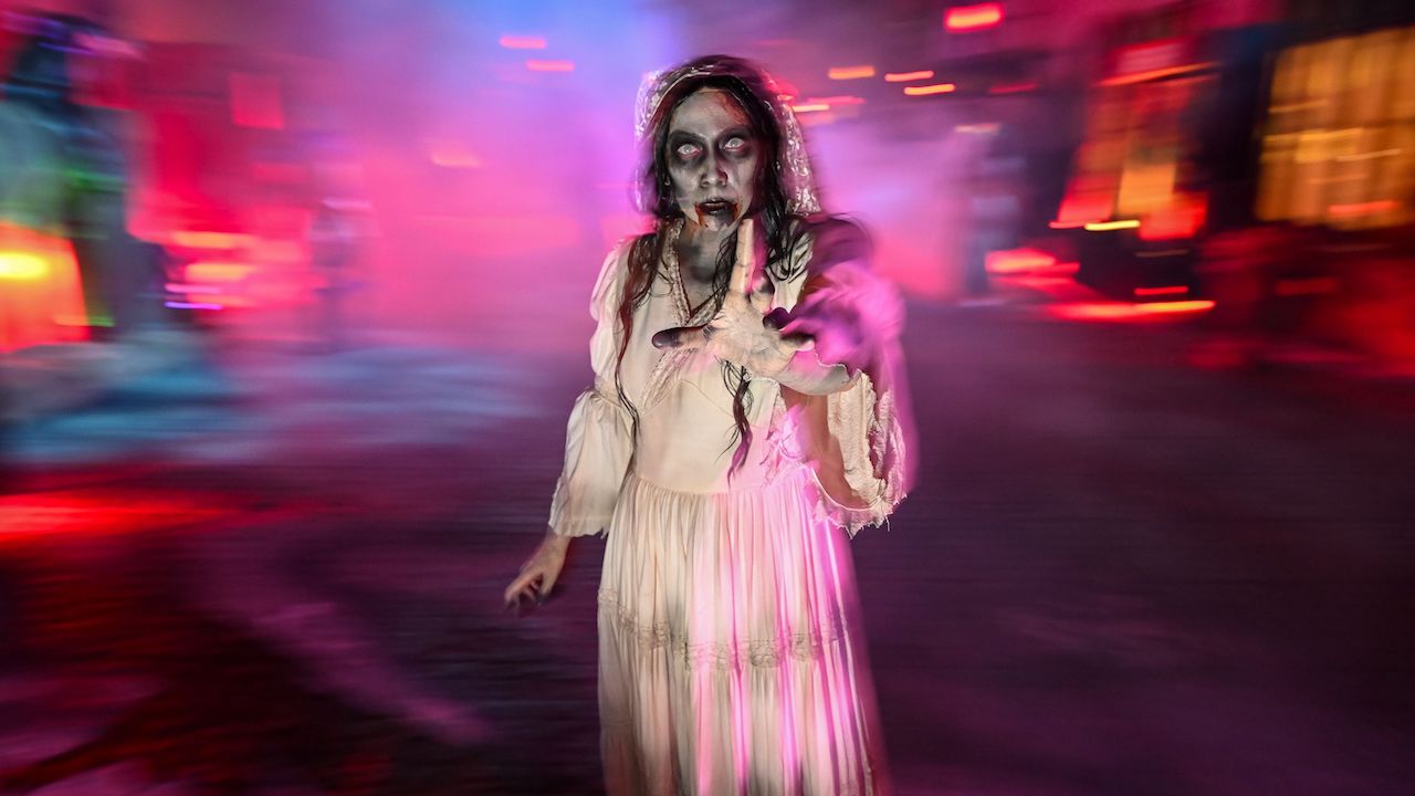 Scare Zone at Hollywood Halloween Horror Nights at Universal Studios