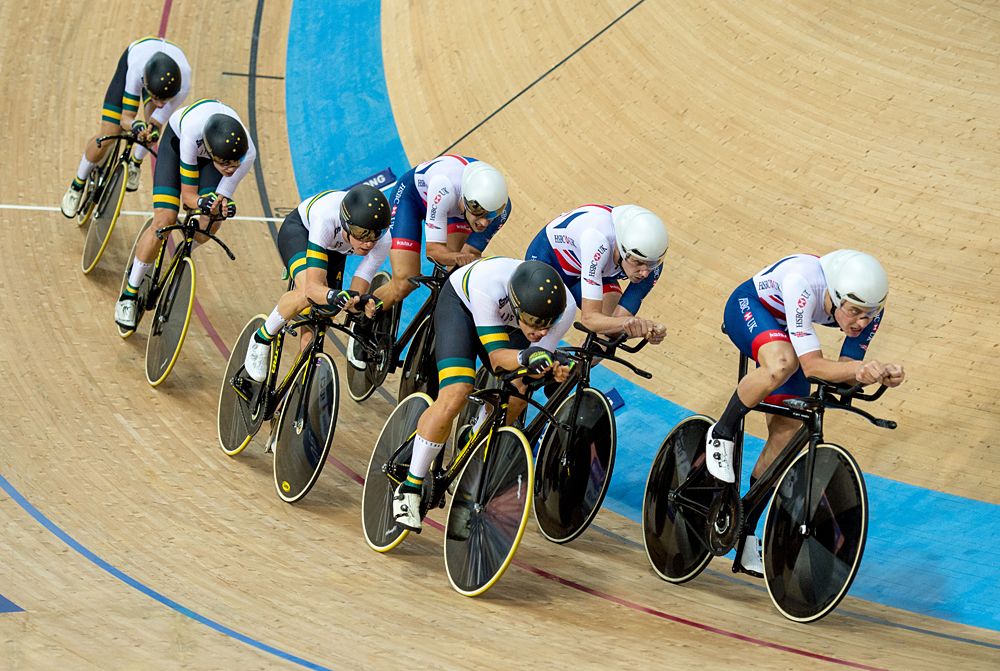 Australia overtook Great Britain in the men's team pursuit