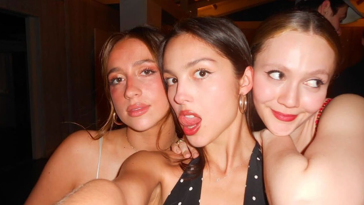 Olivia Rodrigo and her friends wearing a polka dot halter dress