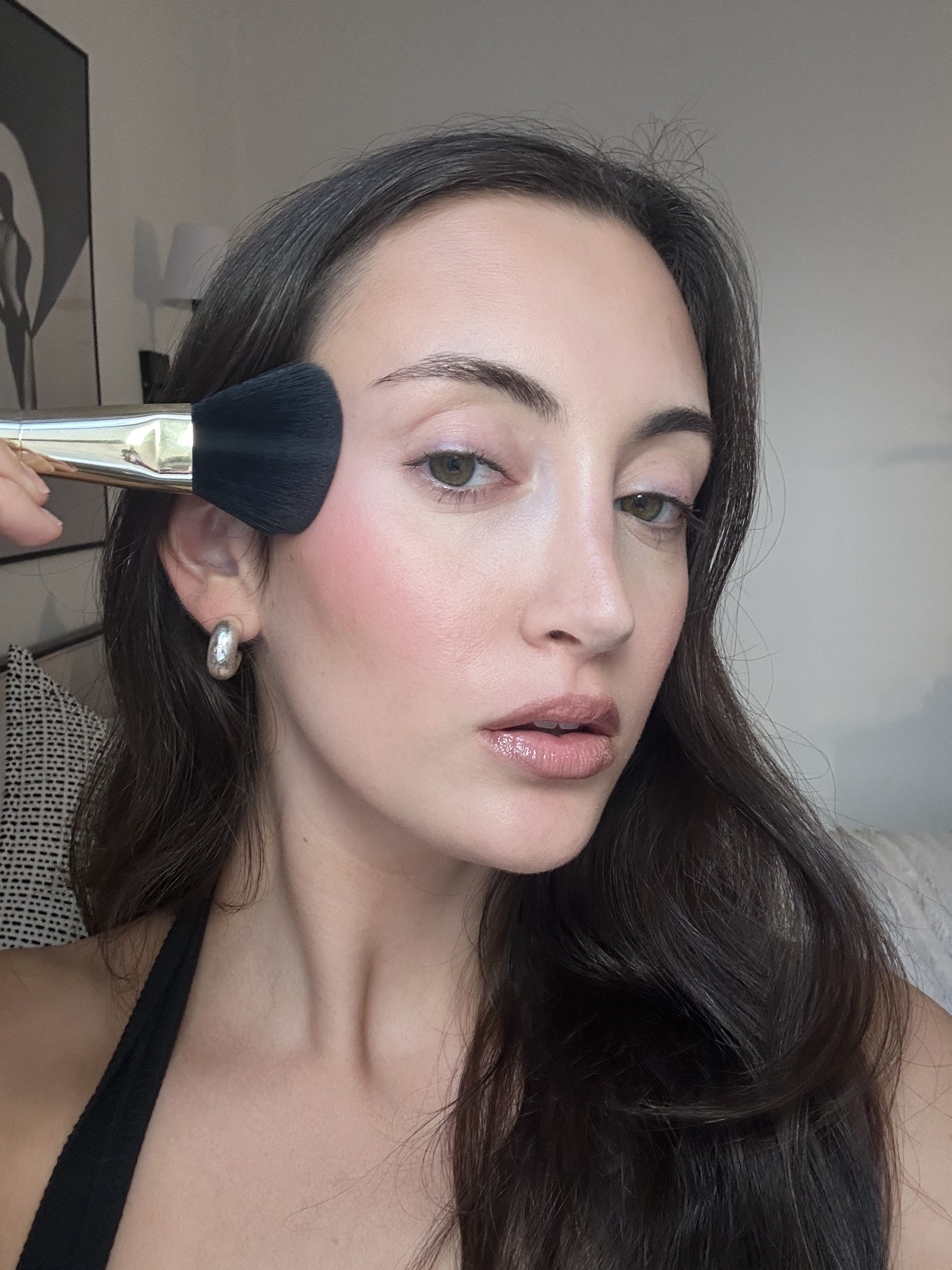 Alyssa Brascia wearing bright pink blush.