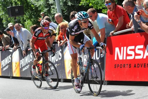 Philippe Gilbert (Omega Pharma-Lotto) powers to the finish line with Greg Van Avermaet (BMC) in tow.