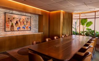 conference room at neuehouse in venice beach, large table and wooden walls