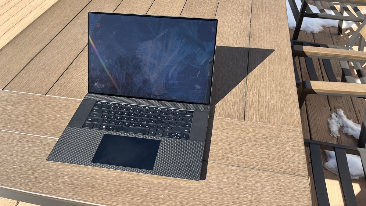 Dell XPS 17 (9730) review: large and beautiful | TechRadar