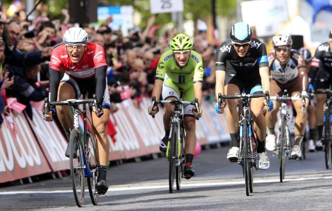 Marcel Kittel (Giant-Shimano) beat Swift and Viviani to the line