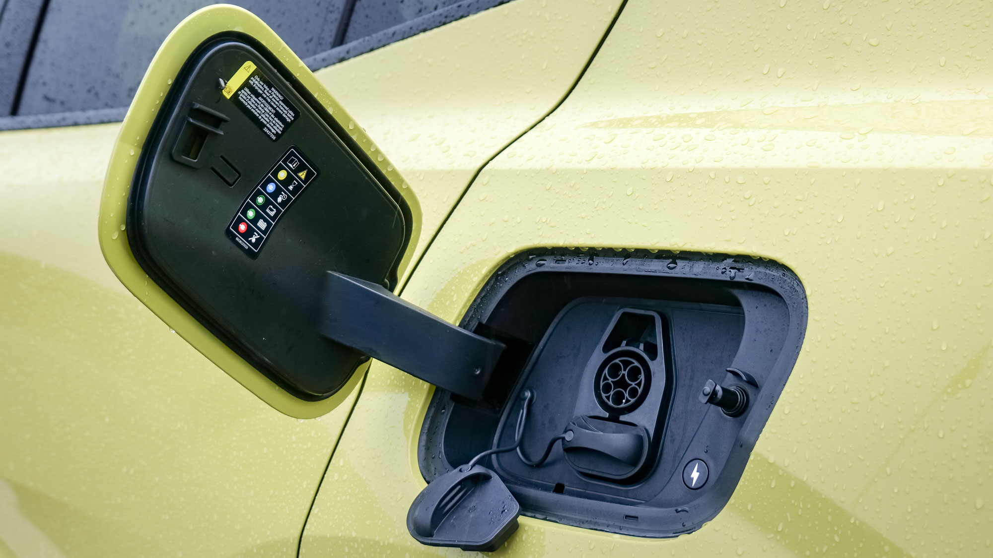 2025 Volvo EX30 test drive.