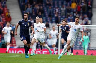 Patrik Schick lets fly from near the halfway line