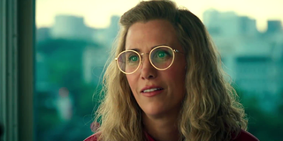 Kristen Wiig glasses Barbara Ann Minerva Wonder Woman 1984 trailer