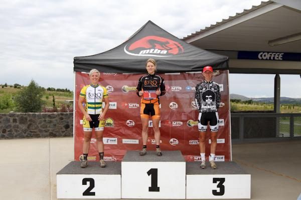 Elite women's podium: Katherine O'Shea, Jenni King, Jenny Fay