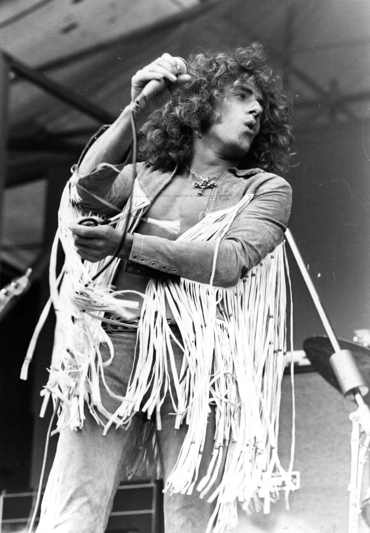 Roger Daltrey onstage