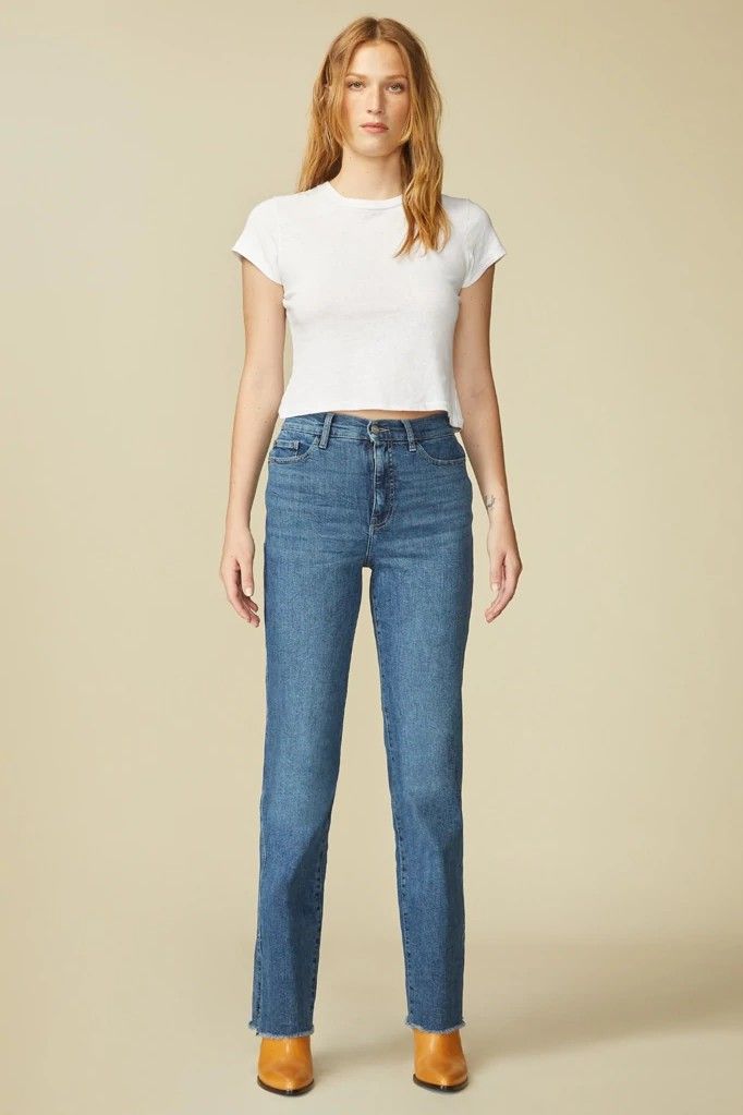 The 20 Best Straight Leg Jeans For Women In 2023 Marie Claire 9573