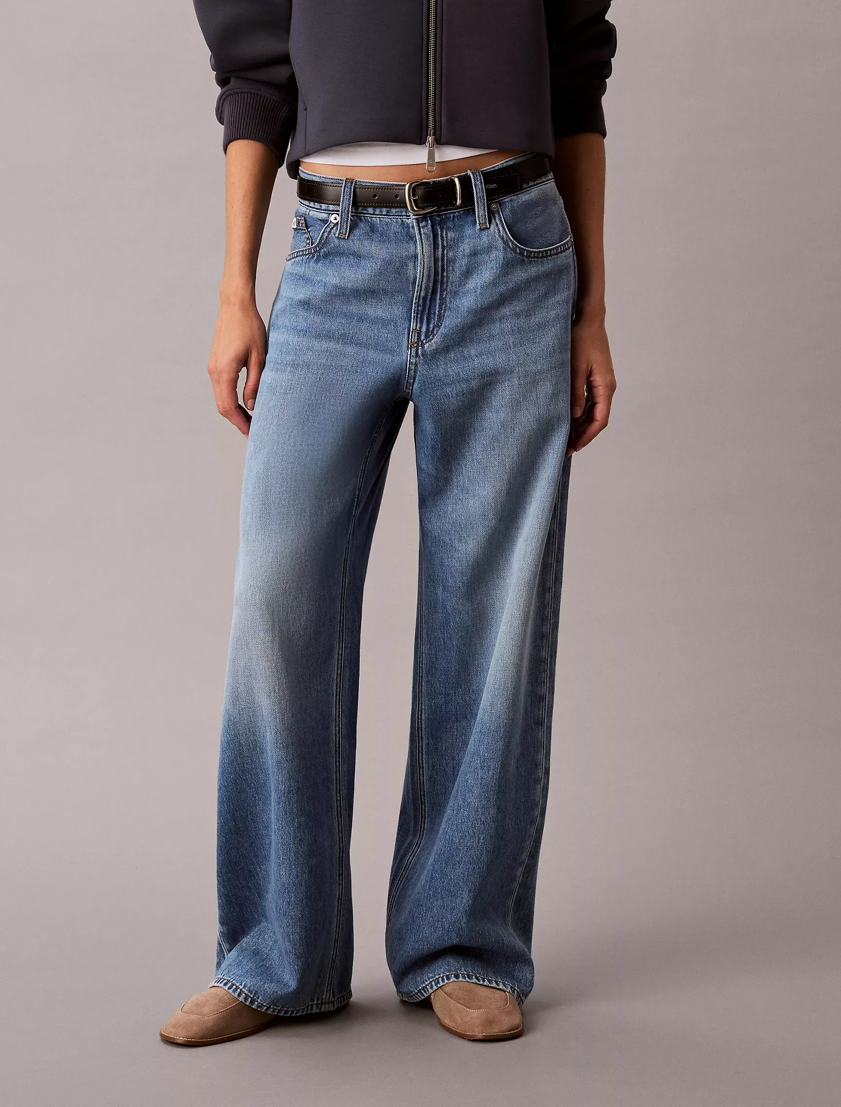 Low Rise Baggy Jeans