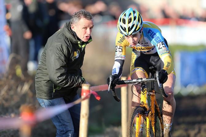Wout Van Aert gets some encouragement