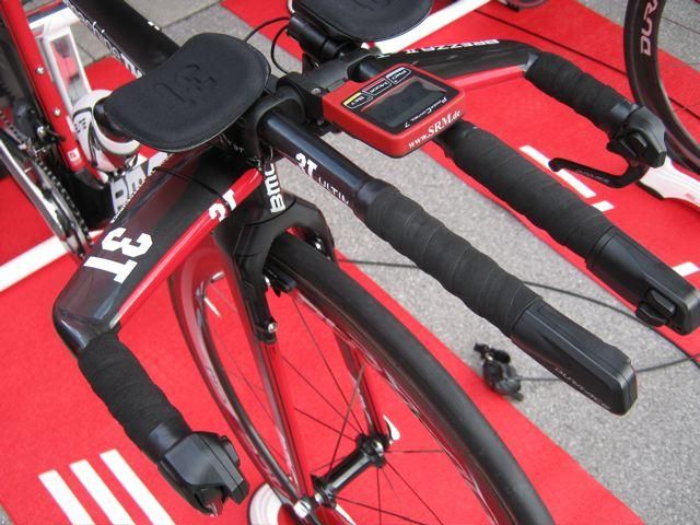 The 3T aero bars on the BMC TT bike