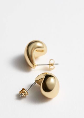 Curved Teardrop Earrings