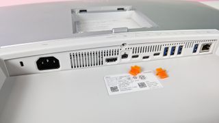 Dell Ultrasharp 32 6K (U3224KB) monitor