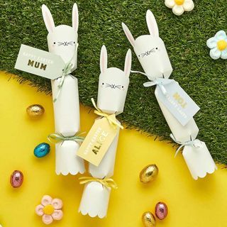 Bunny Easter crackers