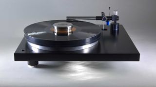 Air-supported turntable: Holbo MkII Airbearing