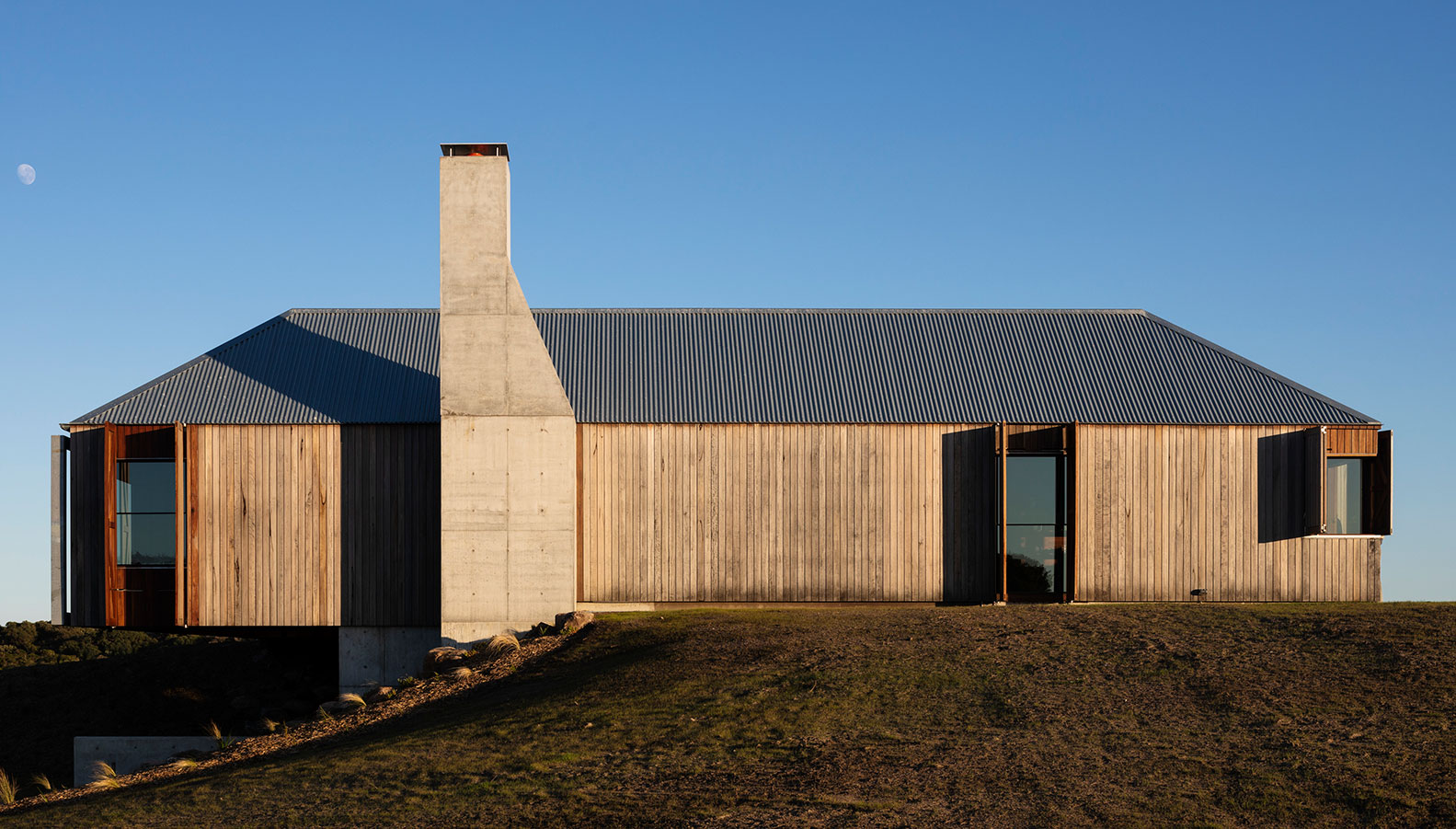 bass coast farmhouse hero exterior