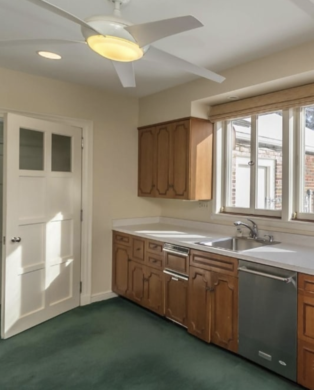 Dark kitchen makeover- Ruth Jackson