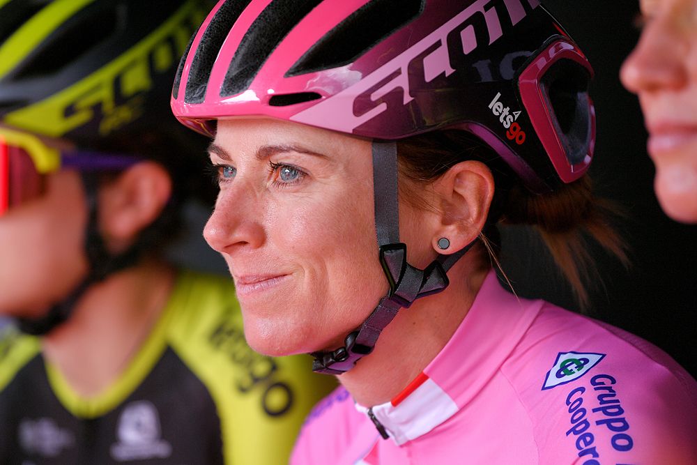 Overall leader Annemiek van Vleuten (Mitchelton-Scott) ahead of stage 7 at the Giro Rosa