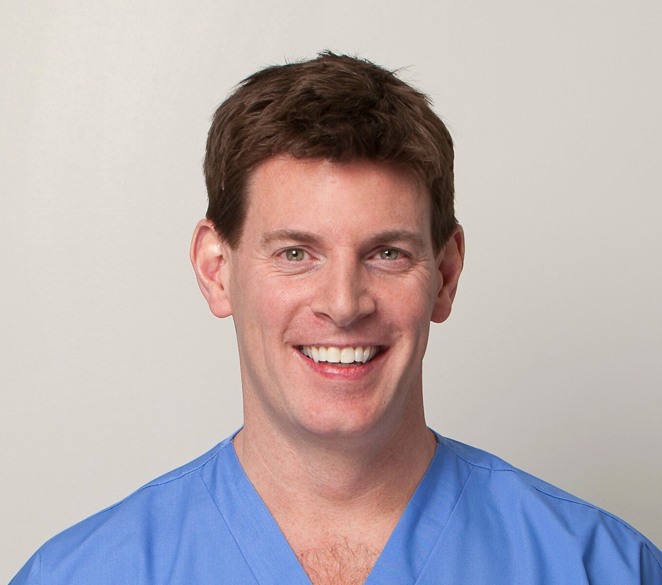 Dr Ross Perry