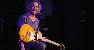 Billy Squier onstage with his Les Paul Standard