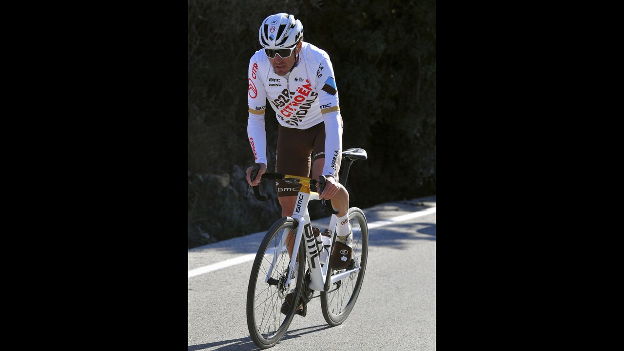 Greg Van Avermaet gold BMC Teammachine