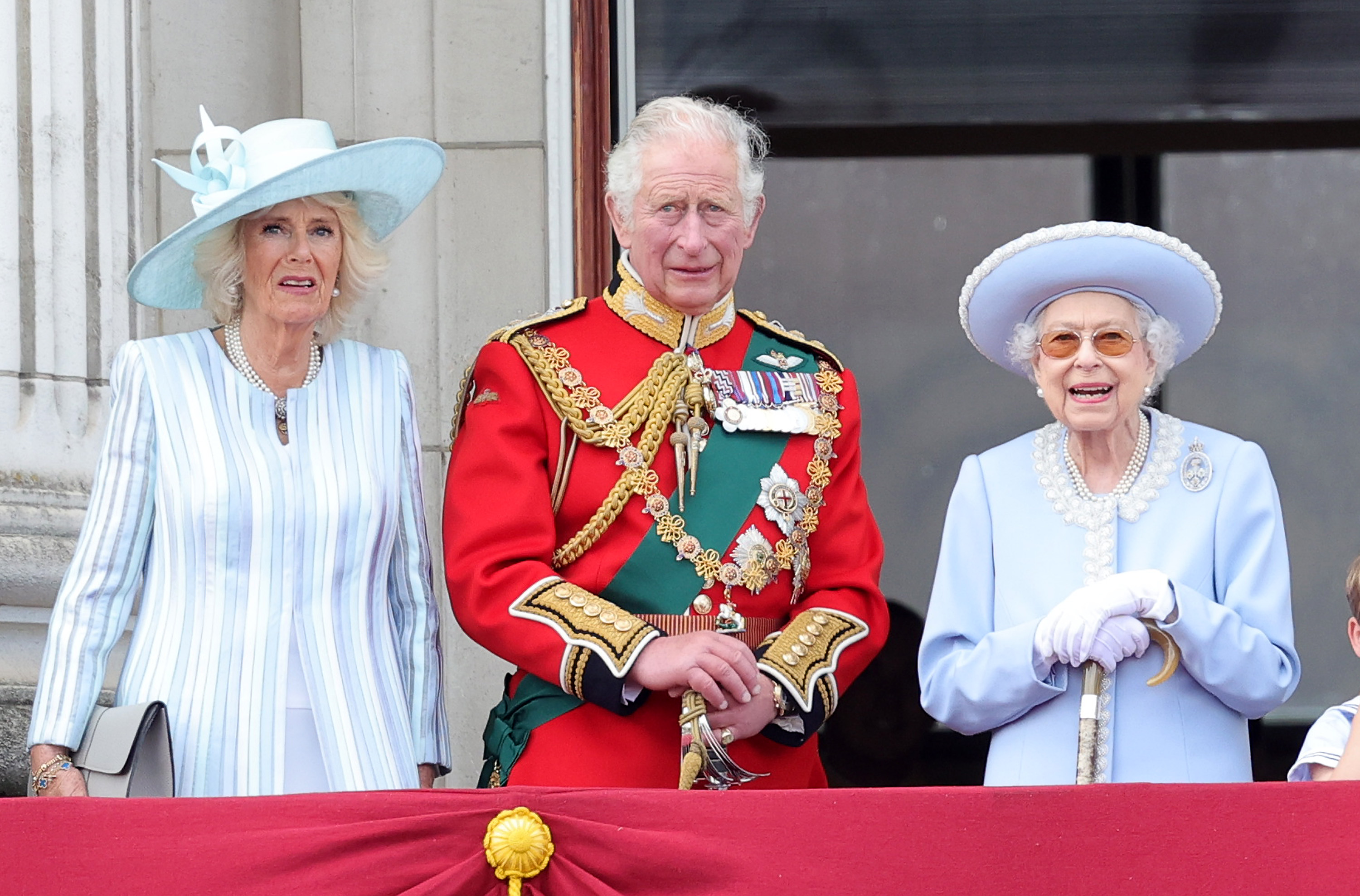 Queen Camilla, King Charles and Queen Elizabeth on the balcony of Buckingham Palace
