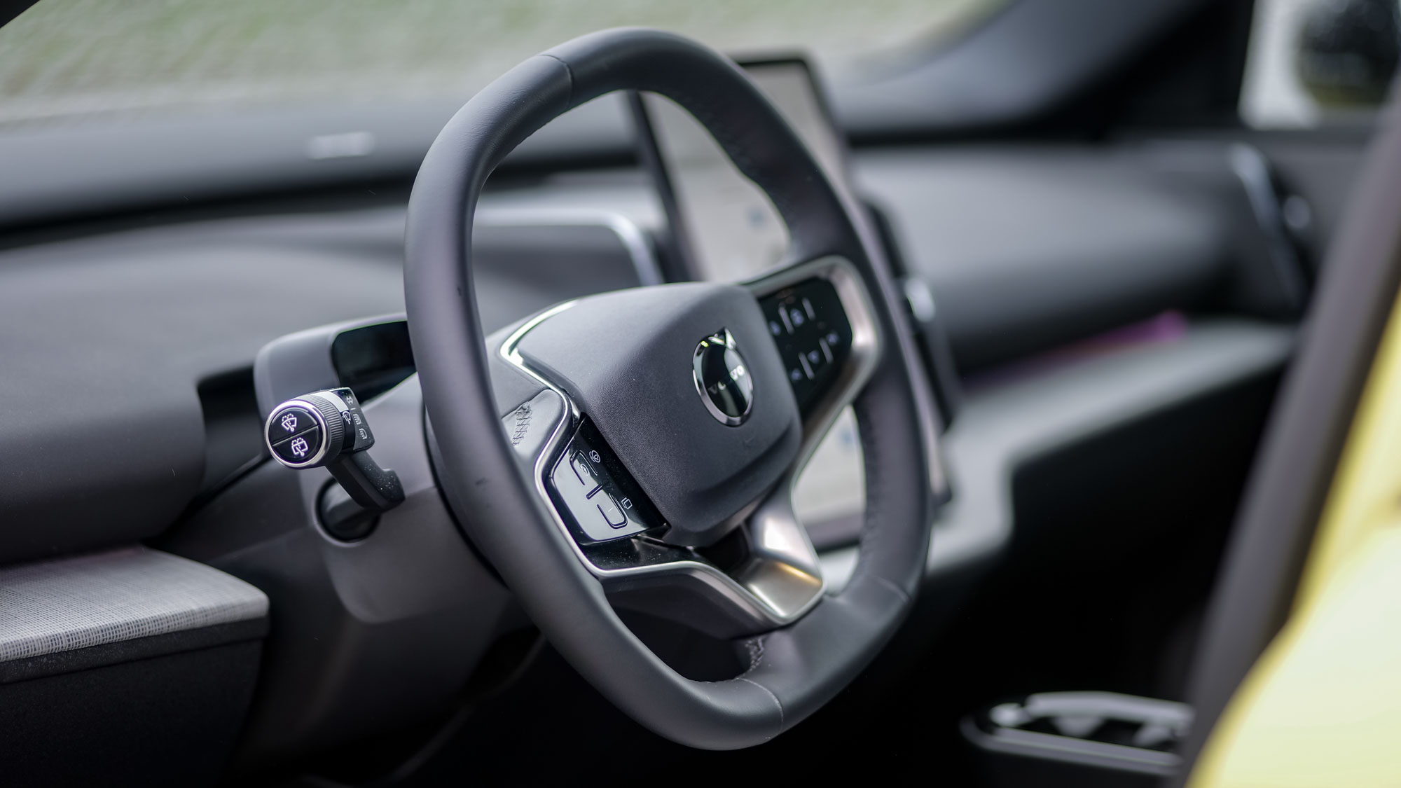 2025 Volvo EX30 test drive.