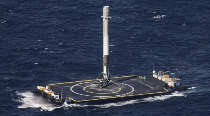 SpaceX&#039;s Falcon 9 Full Thrust rocket lands on drone ship