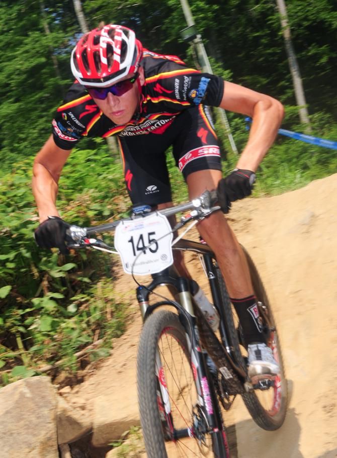 Stephen Davoust (Durango Devo) riding near the front of the men's 17-18 field