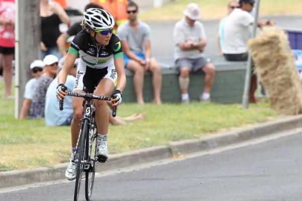 Shara Gillow (GreenEDGE) looks back across the course to see the bunch during her solo breakaway