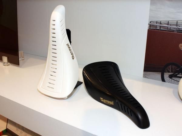 One of the offerings in Selle Royal's throwback Origins collection is the plastic-hulled Aeroyal.
