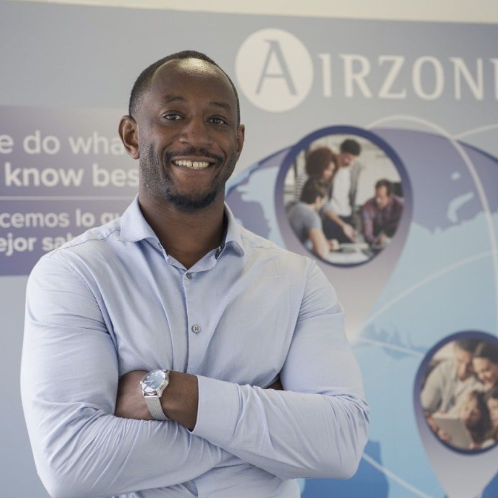Headshot of James Allen, account manager at Airzone
