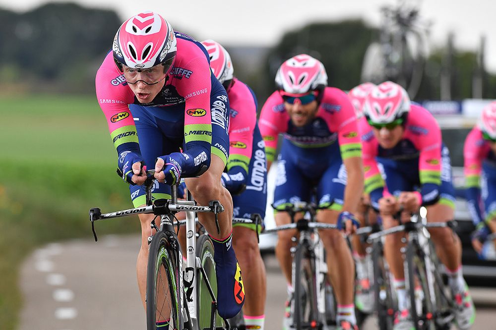 Sacha Modolo powers Lampre-Merida during the Eneco team time trial