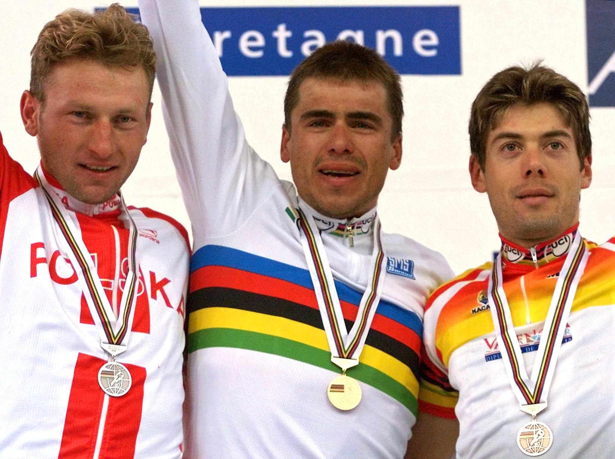 Vainsteins Romans ganó la carrera de campeonatos mundiales 2000